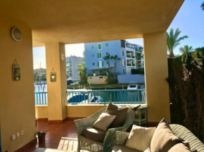 Ideal apartamento en La Marina de Sotogrande, Torreguadiaro